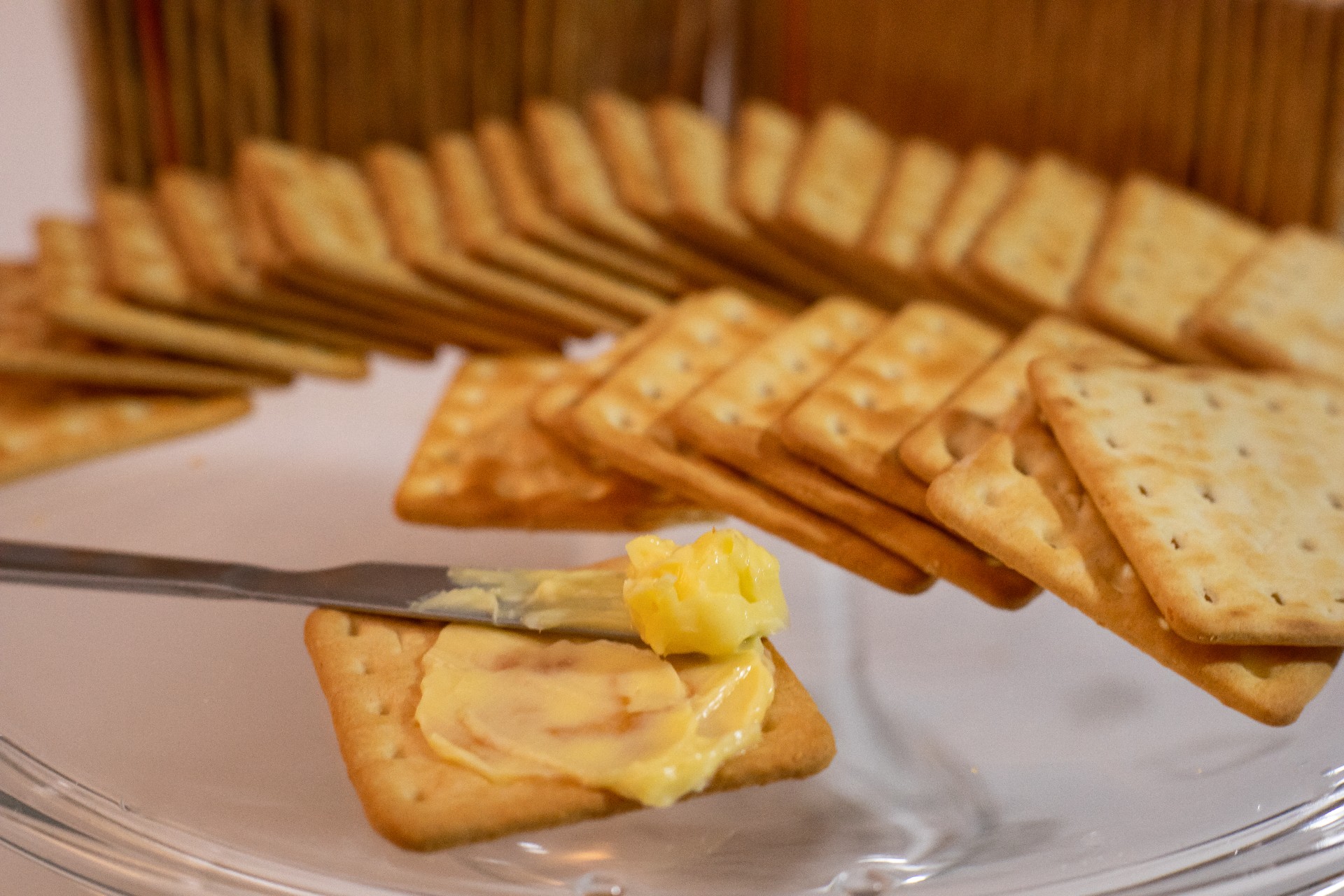 GorduraTrans-BazzoFotografias-AZ-9134-Editar Cracker with butter