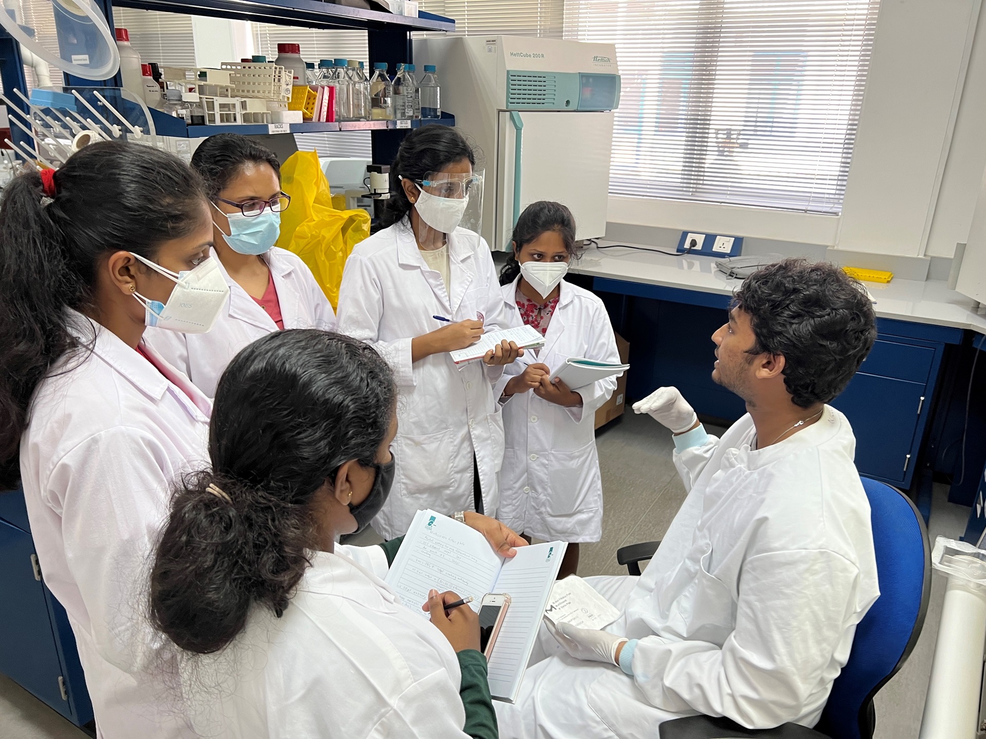 Allergy Immunology and Cell Biology Unit University of Sri Jayewardanapura seroprevalence study