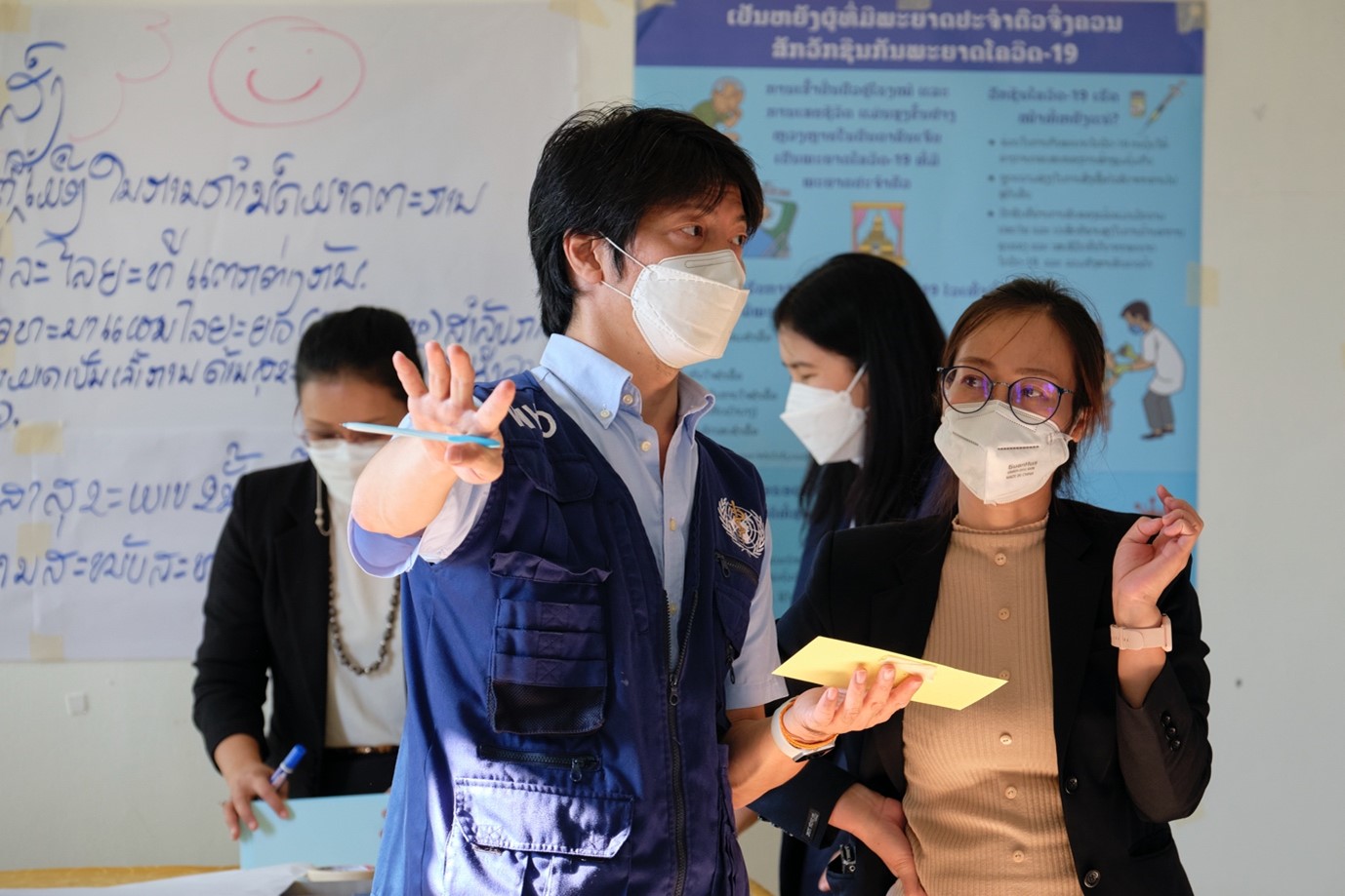 Dr. Shogo Kubota facilitates a CONNECT workshop together with government partners to strengthen local health governance in Vang Vieng district, Vientiane province.©WHO/Bart Verweij